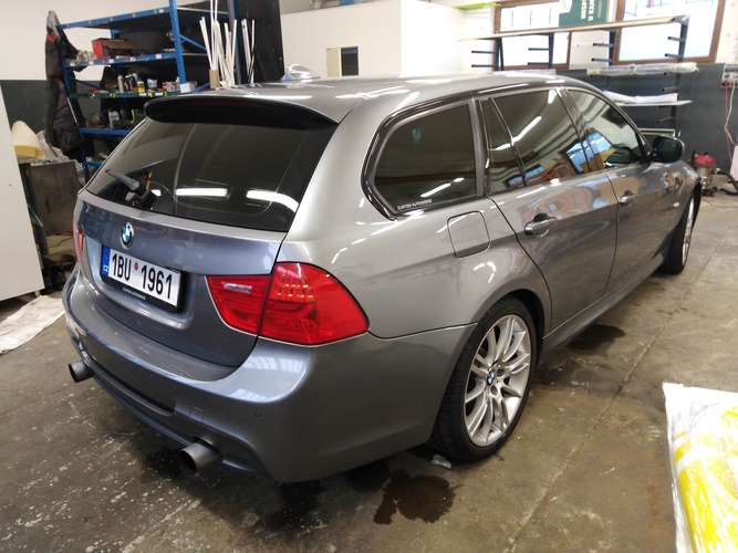 Realizace - okenní folie (Cooltisk.cz)